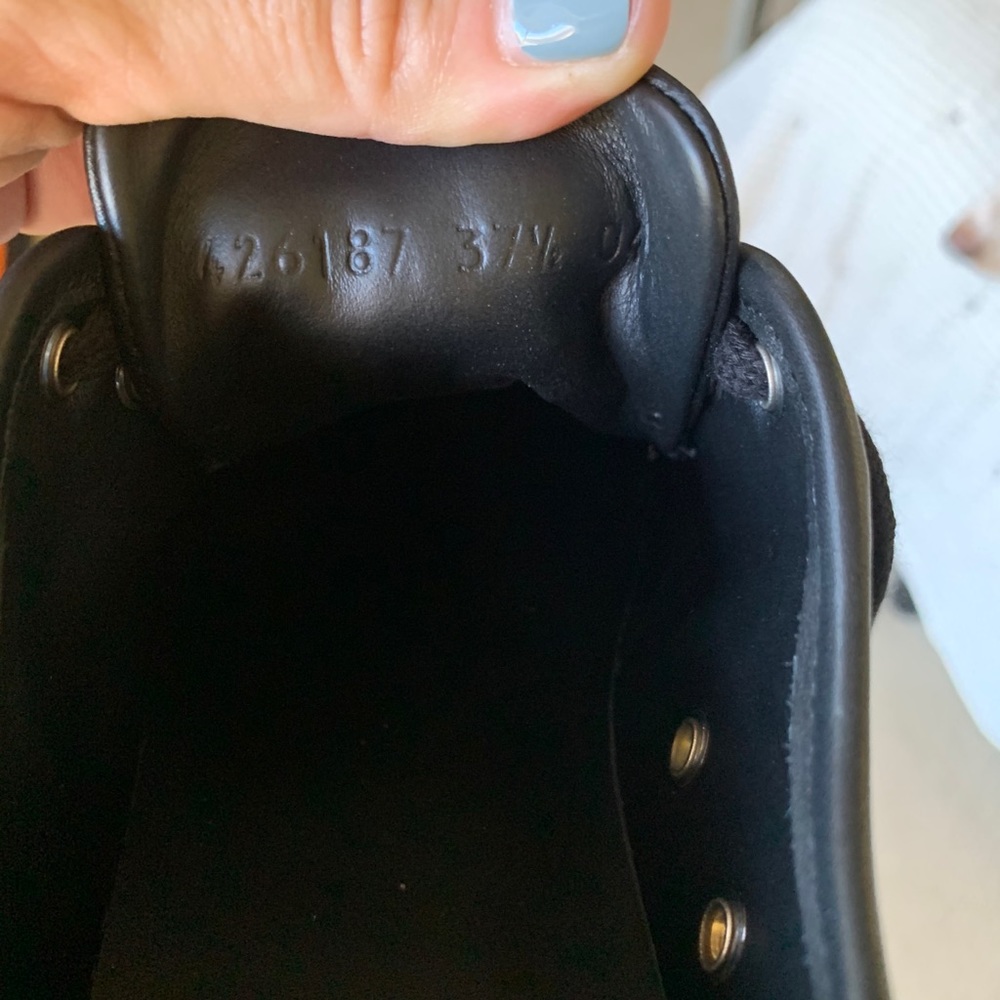 Gucci Black Women's Sneakers - Picture 4 of 10